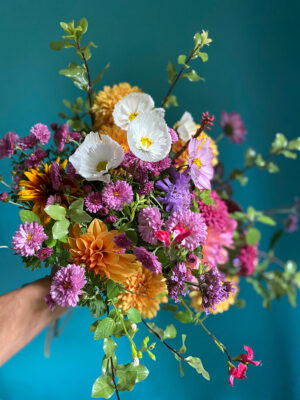 BOUQUET OF FLOWERS – MIRISNO ULJE